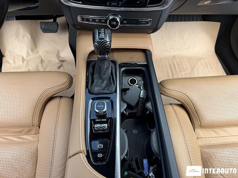 2016 Volvo S 90 — Miniatură 13
