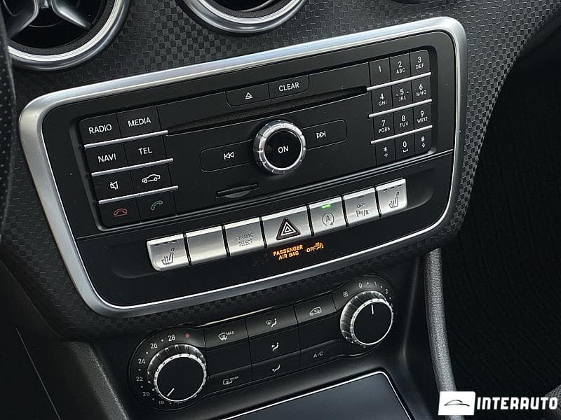 2017 Mercedes A 180 — Miniatură 11