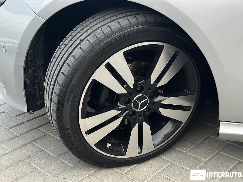 2017 Mercedes A 180 — Miniatură 18