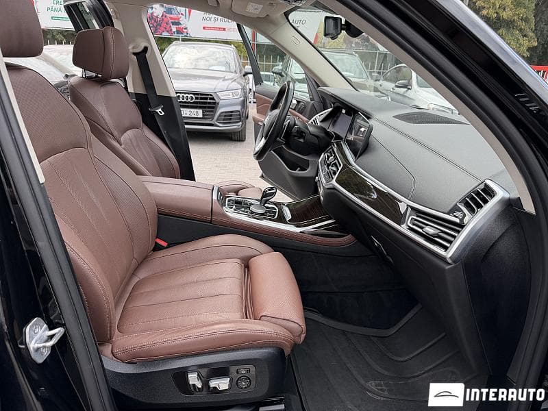 2020 BMW X7 4.0i — Miniatură 6