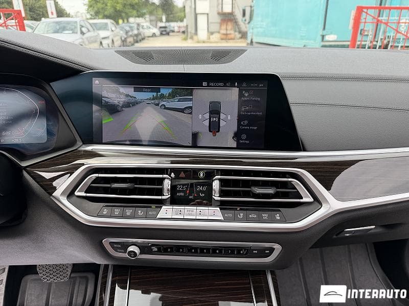 2020 BMW X7 4.0i — Miniatură 10