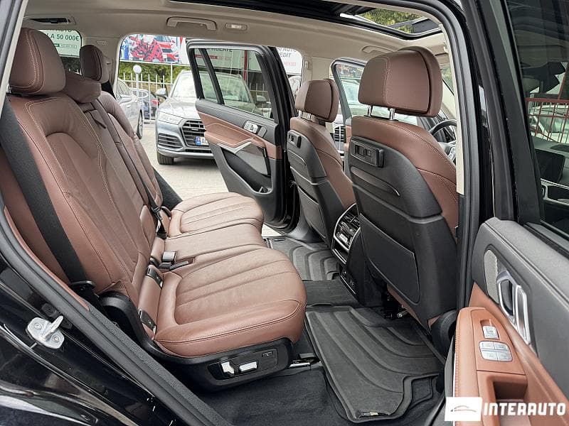2020 BMW X7 4.0i — Miniatură 17