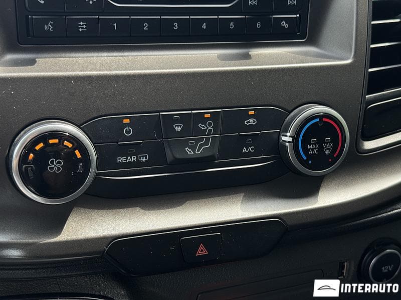2019 Ford Transit — Miniatură 10