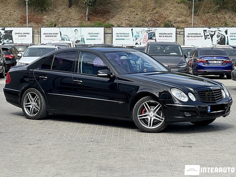 Mercedes E 200