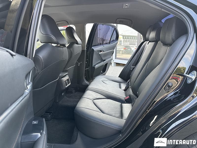 Toyota Camry 2018 — Миниатюра 11