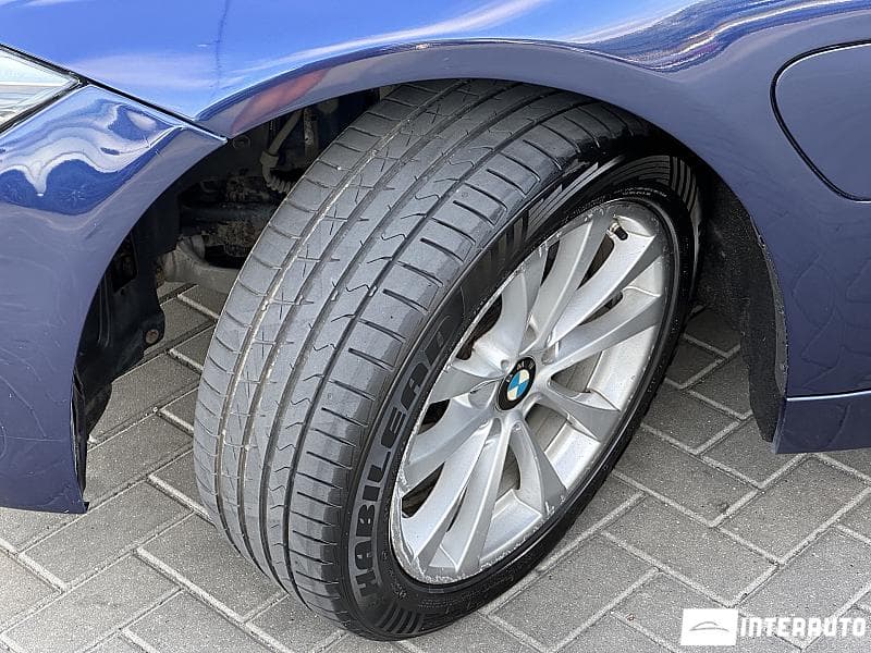 BMW 330E 2018 — Миниатюра 16