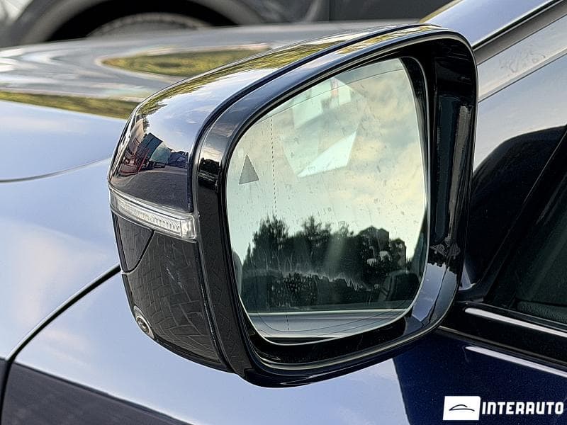 2020 BMW 530e — Miniatură 24