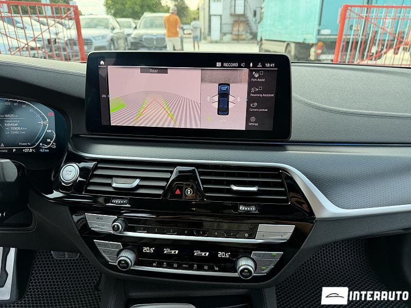 2020 BMW 530e — Miniatură 12