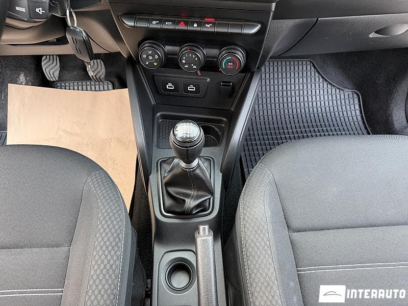2022 Dacia Duster — Miniatură 11