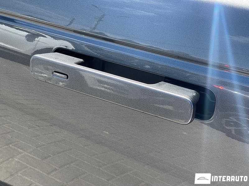 2018 Land Rover Range Rover Velar — Miniatură 5