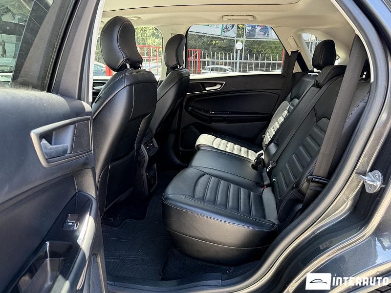 2016 Ford Edge — Miniatură 6