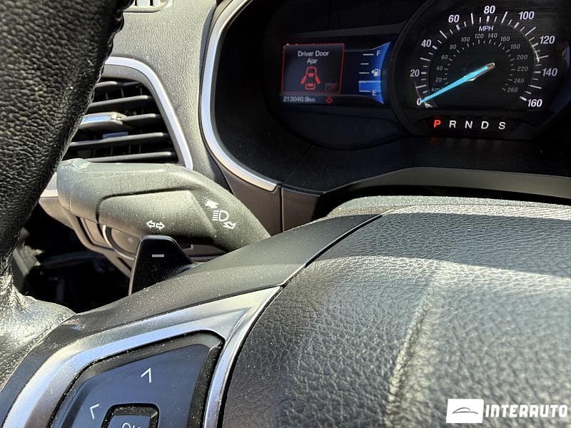 2016 Ford Edge — Miniatură 14