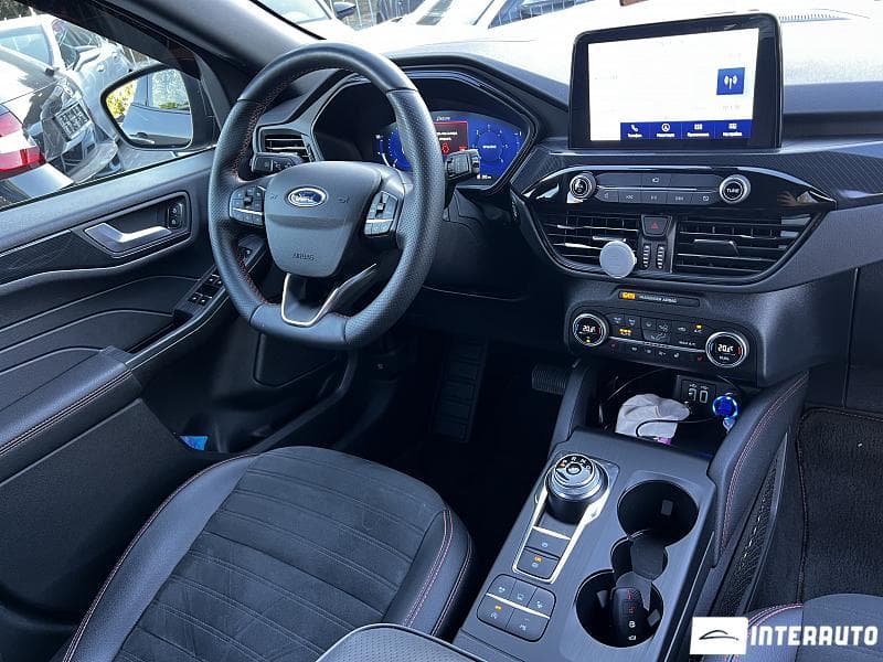2021 Ford Kuga — Miniatură 8