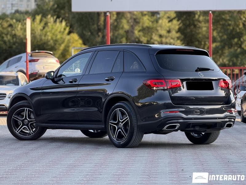 2020 Mercedes GLC 220d — Miniatură 3