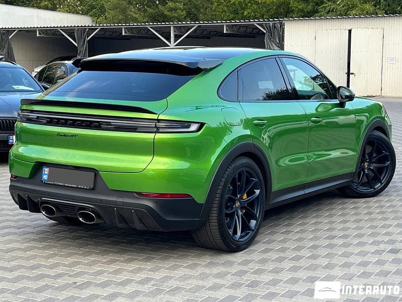 2024 Porsche Cayenne Turbo GT Coupe — Miniatură 2