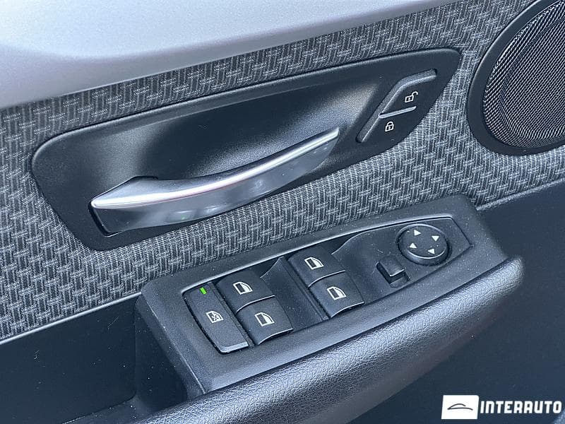 2015 BMW 216d — Miniatură 17