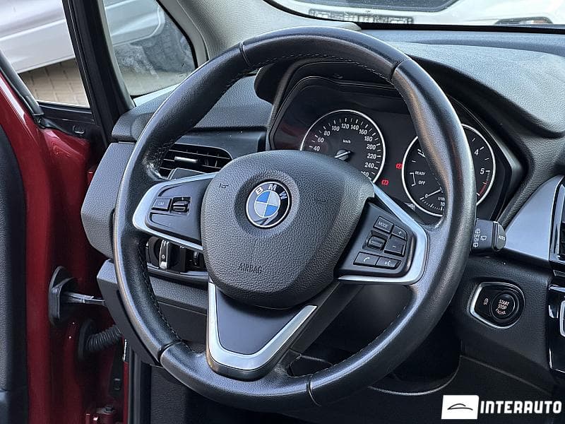 2015 BMW 216d — Miniatură 7