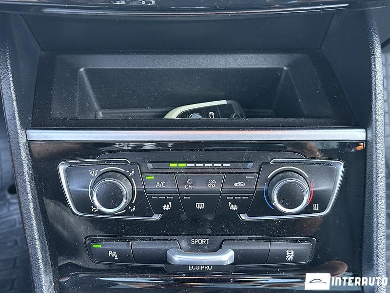 2015 BMW 216d — Miniatură 11