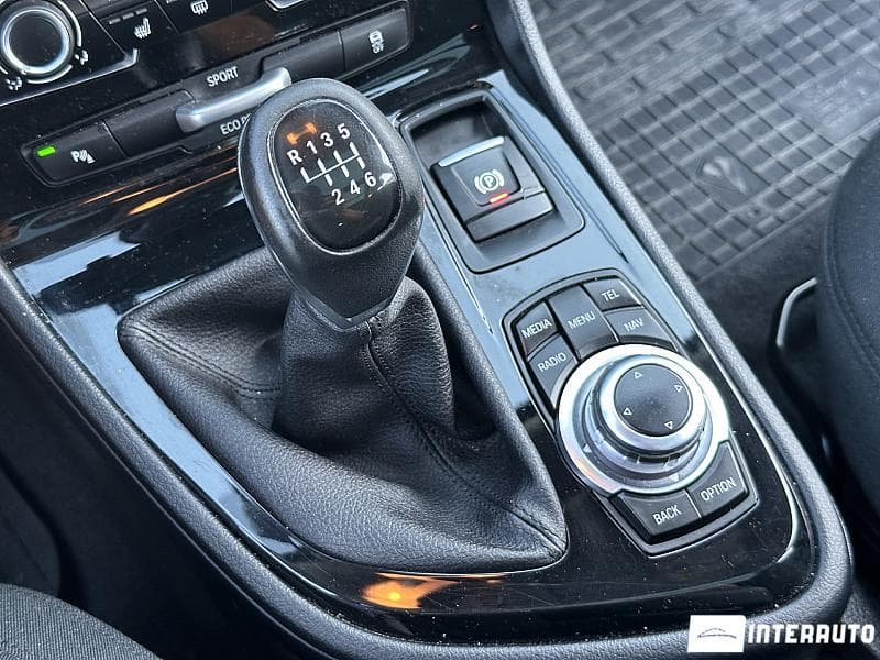 2015 BMW 216d — Miniatură 12