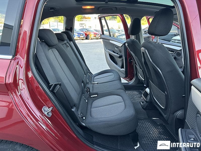 2015 BMW 216d — Miniatură 15