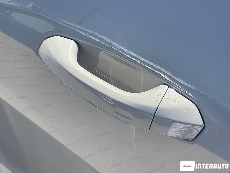 2021 Audi E-tron — Miniatură 5