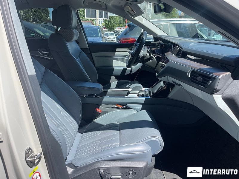 2021 Audi E-tron — Miniatură 18