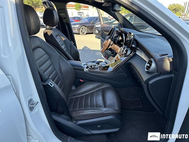 2016 Mercedes GLC 300 — Miniatură 12