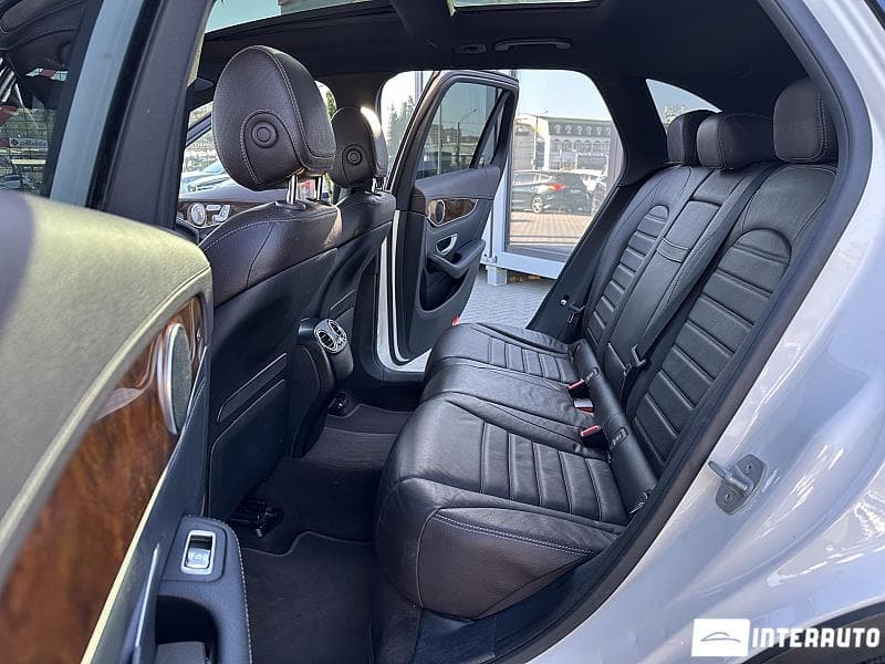 2016 Mercedes GLC 300 — Miniatură 15