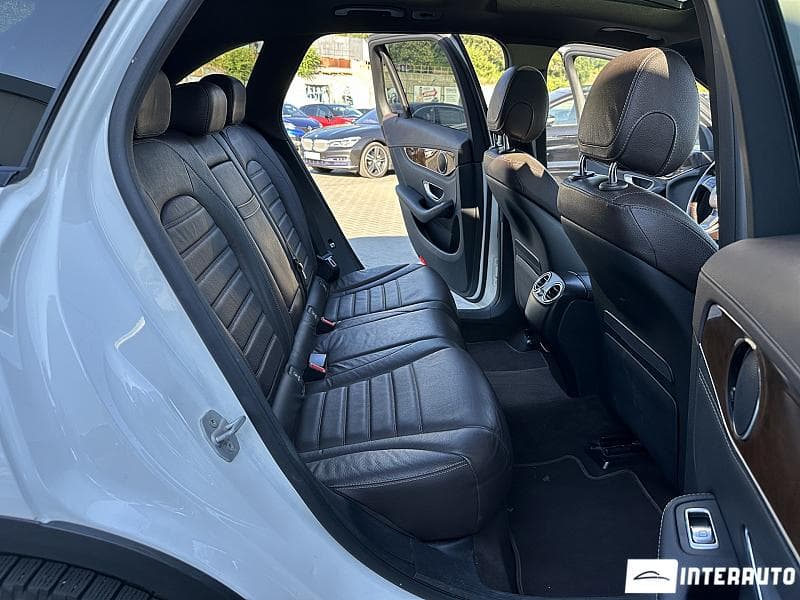 2016 Mercedes GLC 300 — Miniatură 13
