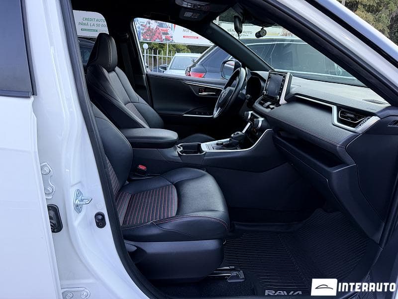 Toyota Rav-4 2021 — Миниатюра 6