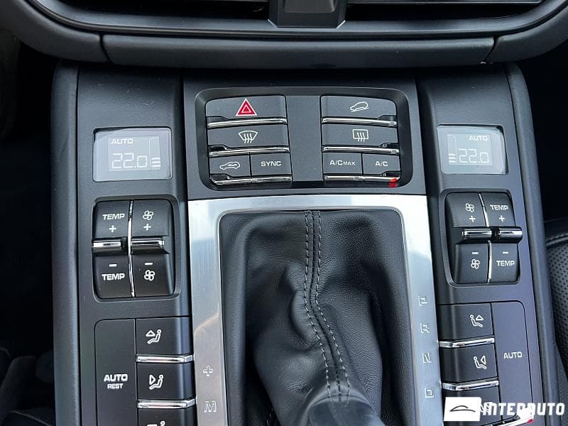 2019 Porsche Macan S — Miniatură 15