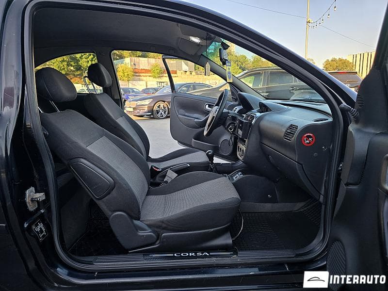 Opel Corsa 2004 — Миниатюра 6