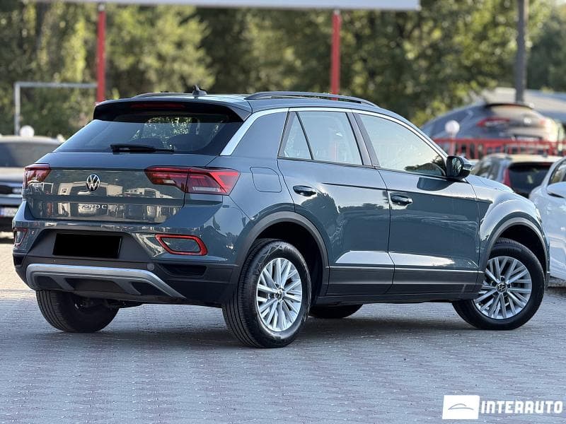 2023 Volkswagen T-Roc — Miniatură 2