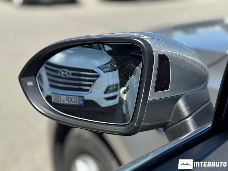 2016 Volkswagen Passat GTE — Miniatură 16