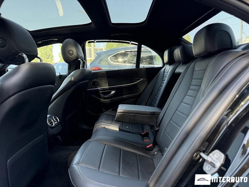 2017 Mercedes E 220 — Miniatură 19