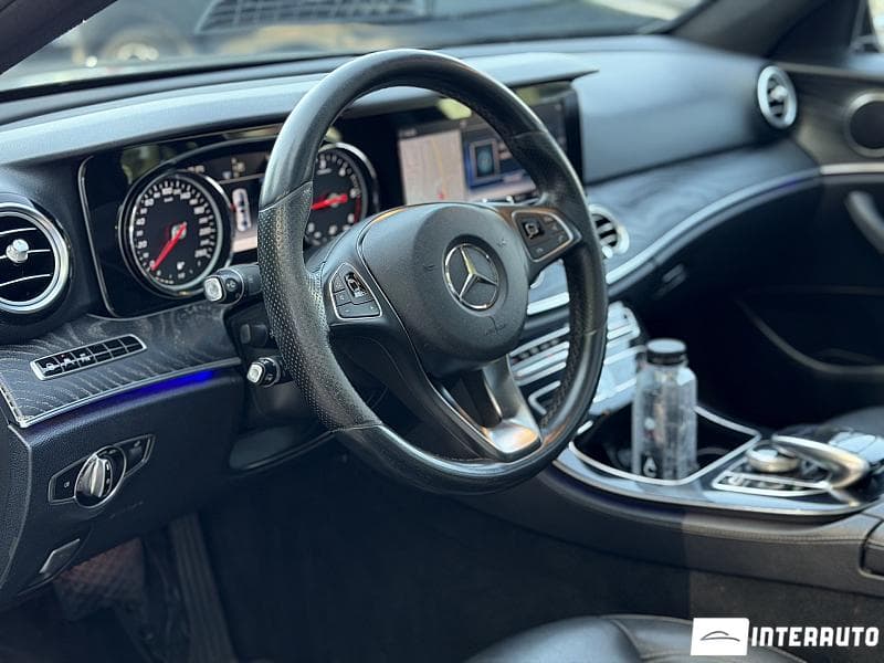 2017 Mercedes E 220 — Miniatură 11