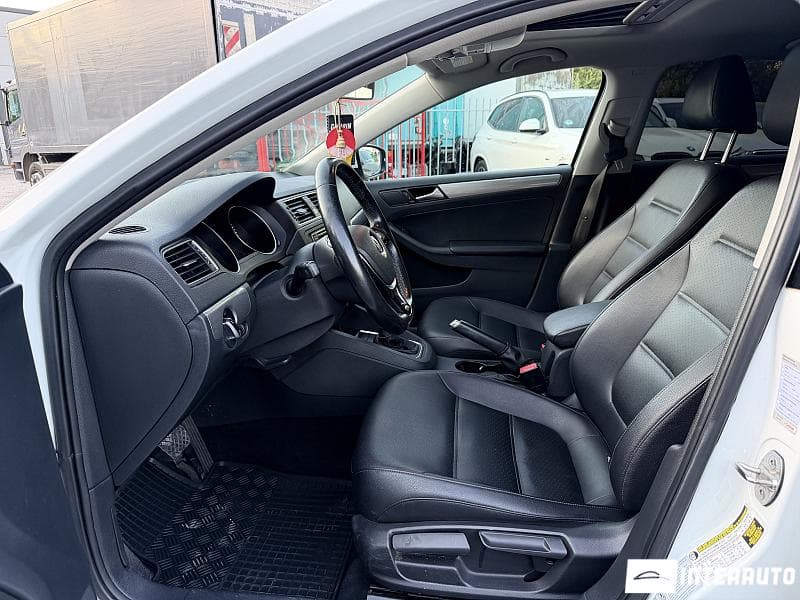 Volkswagen Jetta 2016 — Миниатюра 5