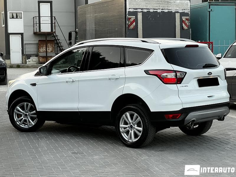 2017 Ford Kuga — Miniatură 2