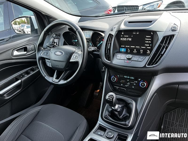 2017 Ford Kuga — Miniatură 6