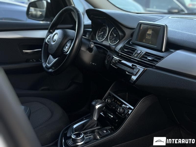 2016 BMW 216d — Miniatură 17