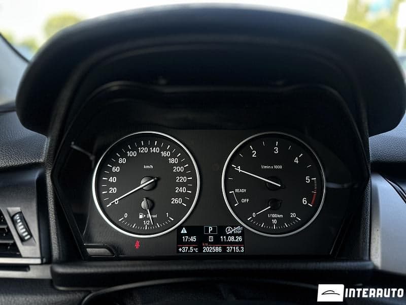 2016 BMW 216d — Miniatură 13