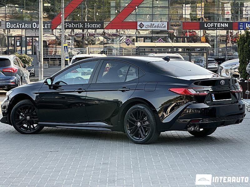 Toyota Camry 2025 — Миниатюра 4