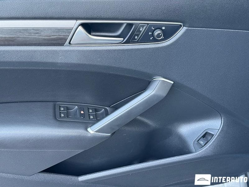 2018 Volkswagen Passat — Miniatură 7