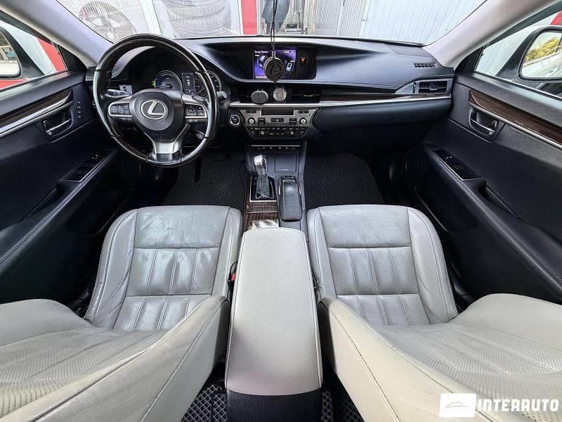 Lexus ES 300h 2017 — Миниатюра 10