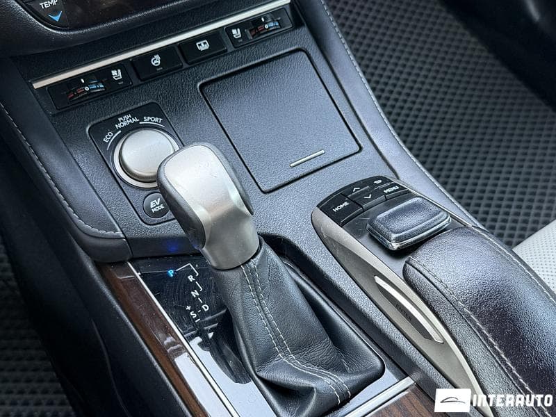 Lexus ES 300h 2017 — Миниатюра 14