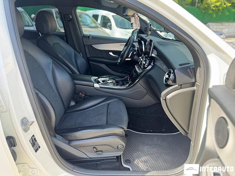 2018 Mercedes GLC 220d Coupe — Miniatură 15