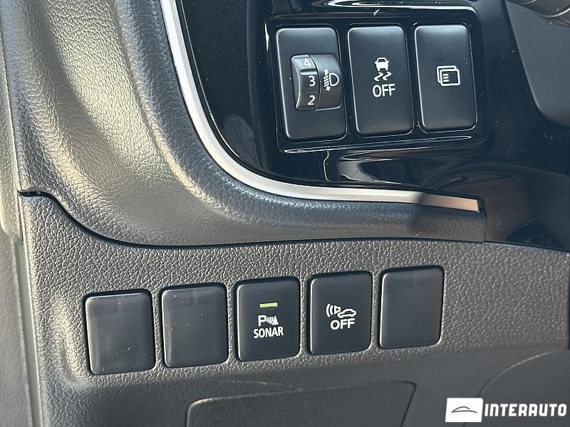 Mitsubishi Outlander 2019 — Миниатюра 16