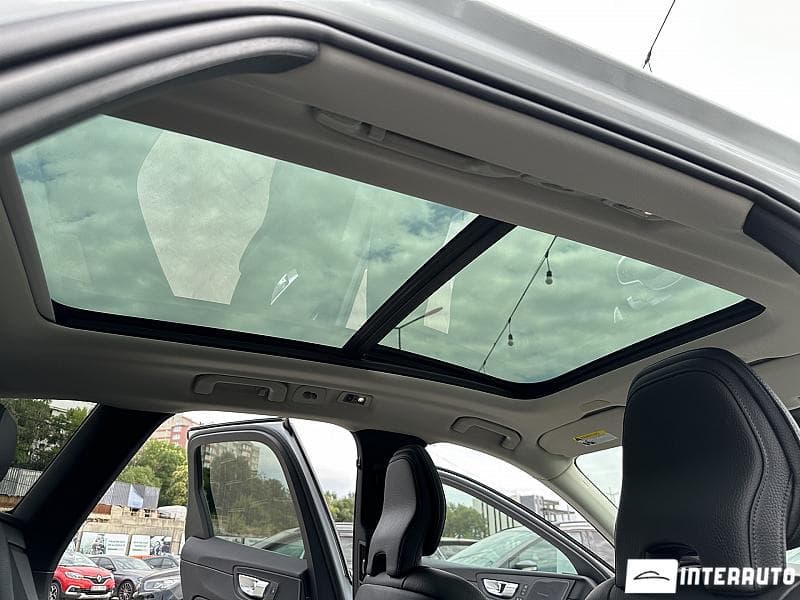 2020 Volvo XC 60 — Miniatură 16