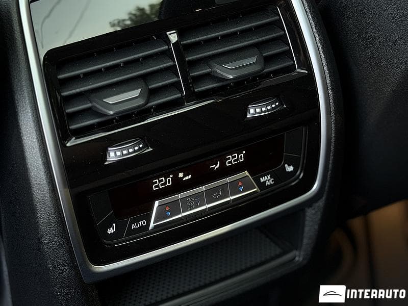 2019 BMW X5 4.0i — Miniatură 18