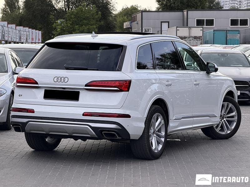 2025 Audi Q7 — Miniatură 2